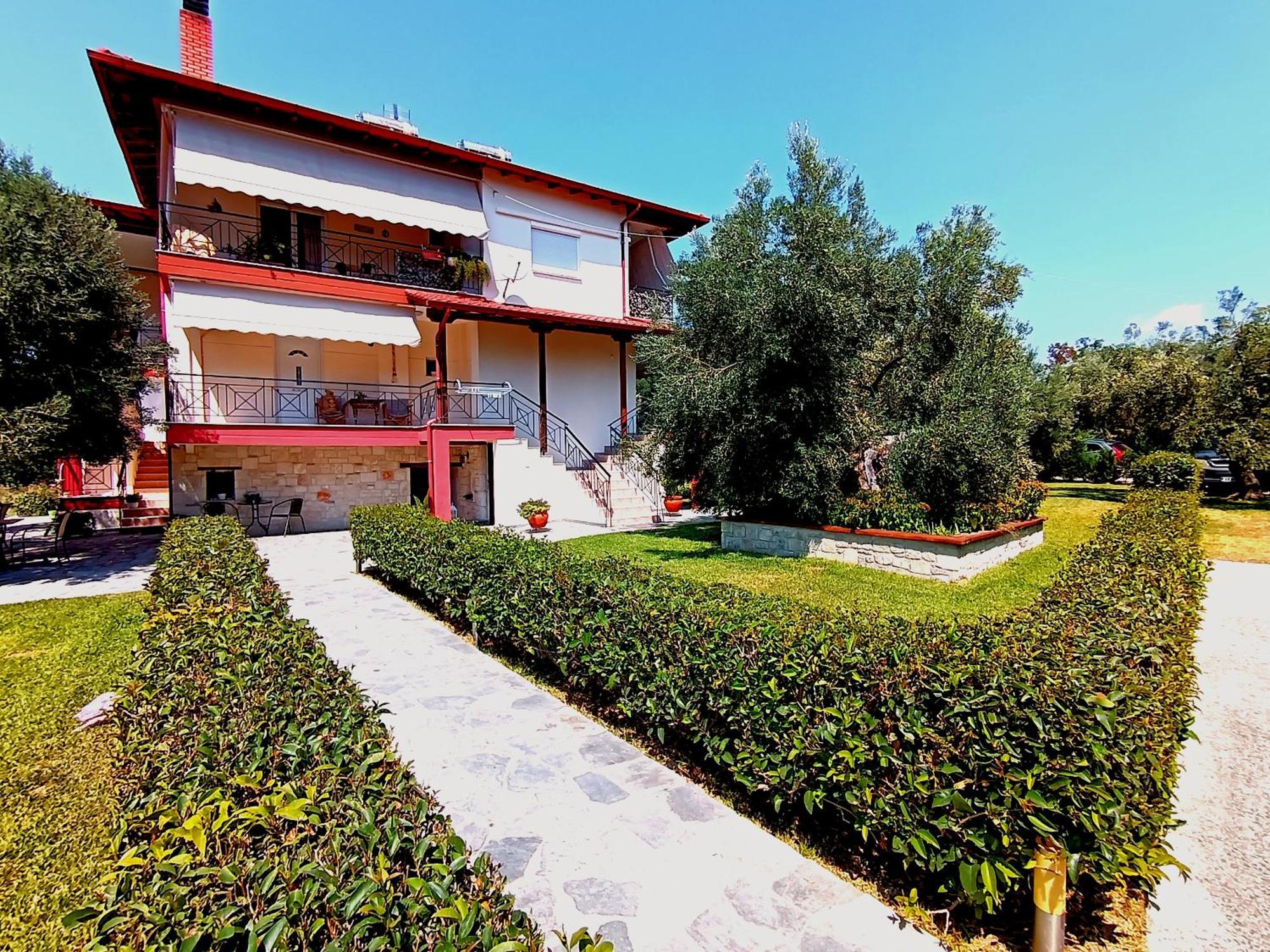 Giorgos Apartments Skala Fourkas Exterior photo